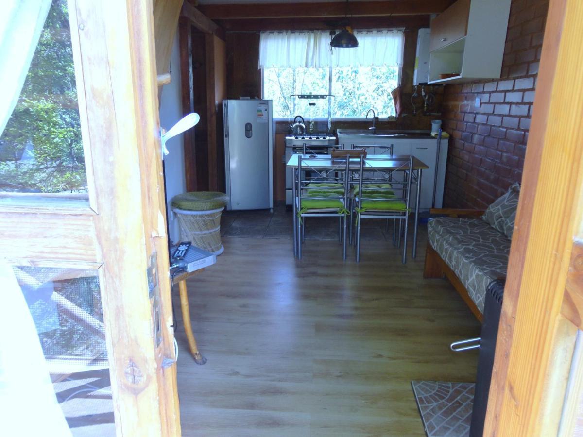 Cabanas Spa Bungalows Huarranchi Pucón Kamer foto